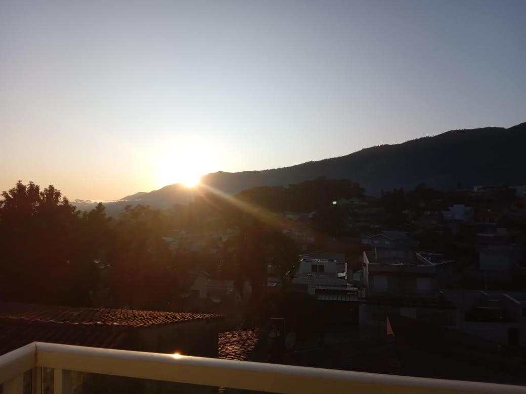 Hospedagem Sol Nascente Atibaia Kültér fotó